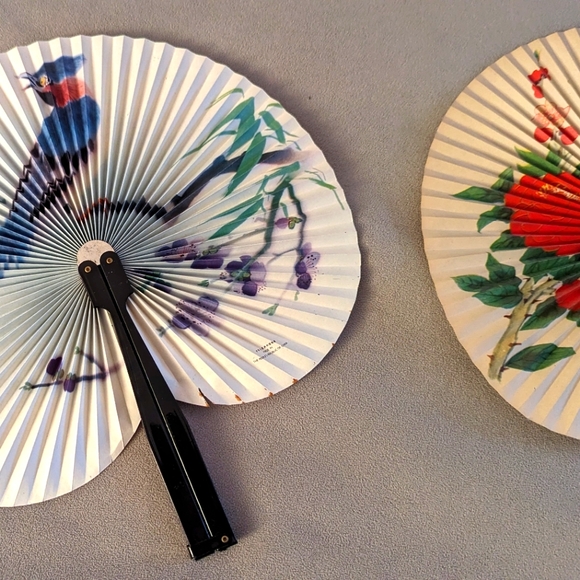 Set of 9 Vintage Chinese Hand Fans Folding Metal Travel Floral and Birds - Picture 11 of 13